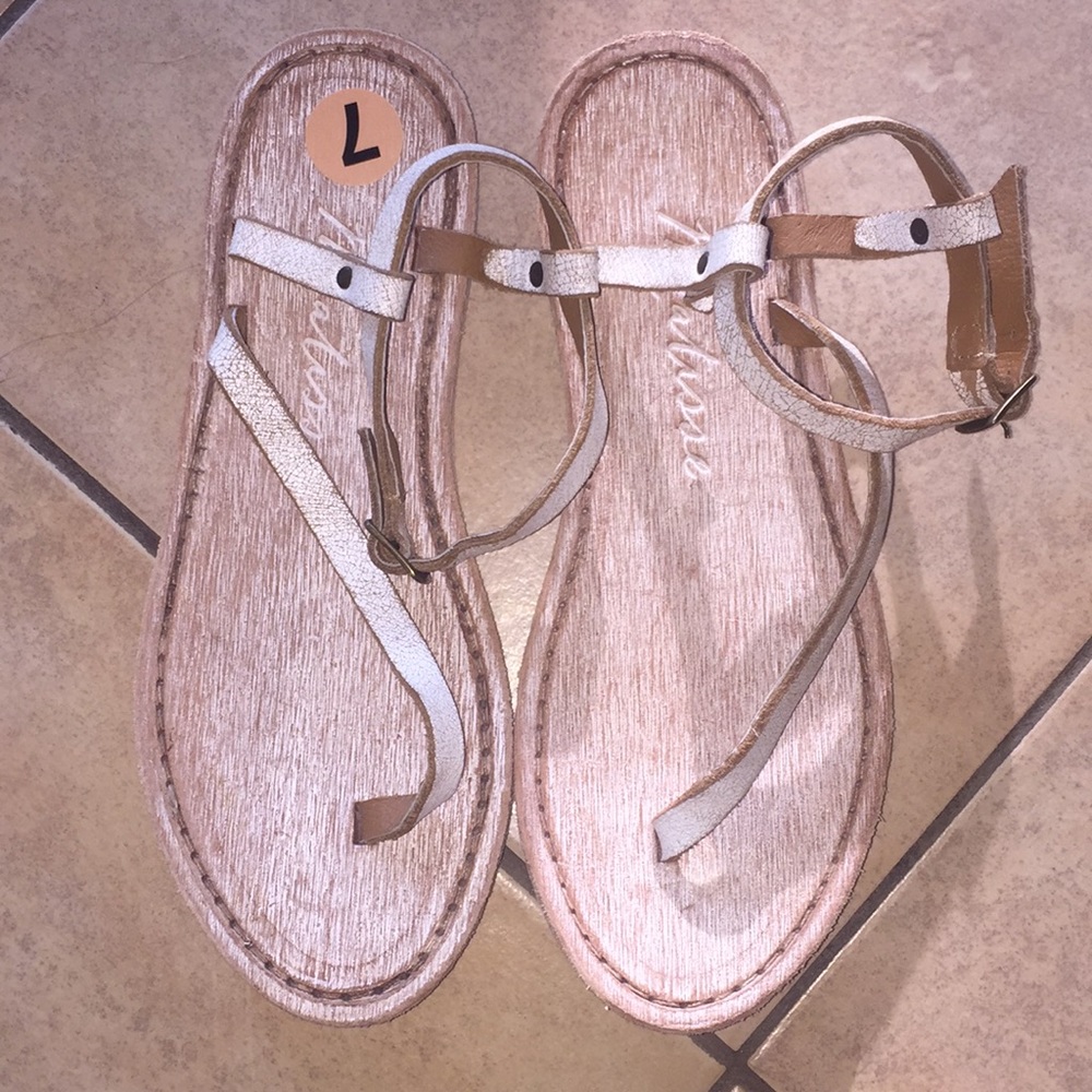 Matisse Greek size 7 Sandal